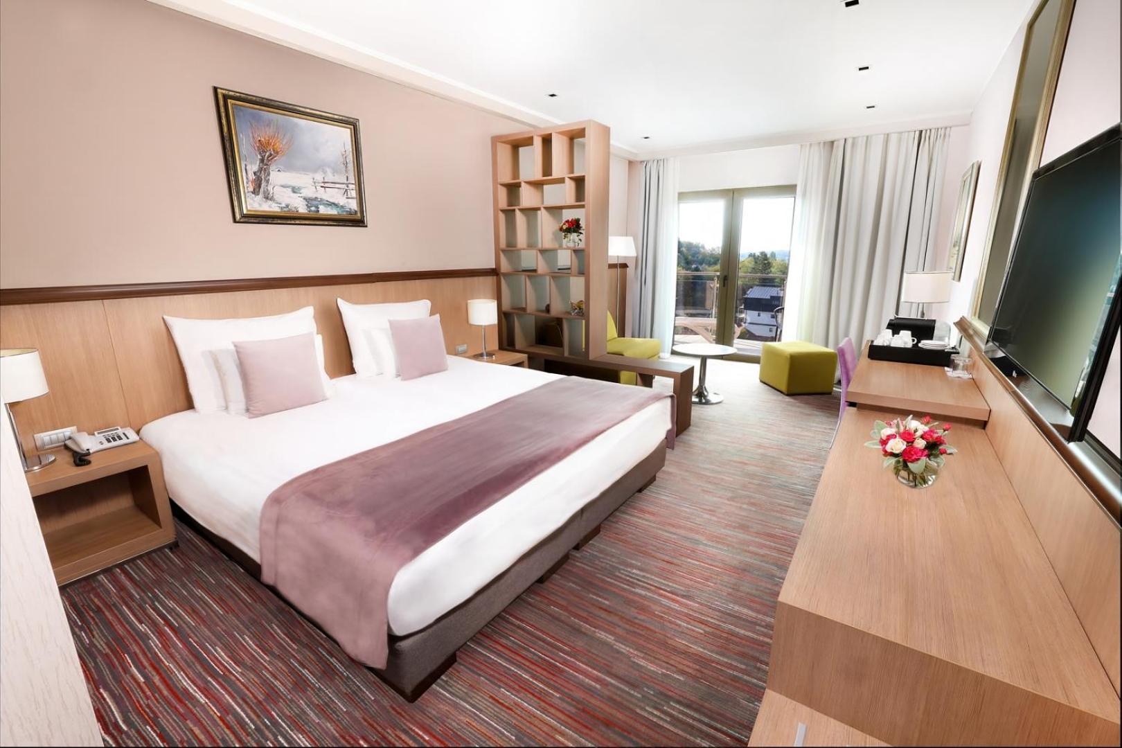 Hotel Premier Aqua - Adults Only เวิร์ดนิค ห้อง รูปภาพ A typical hotel room